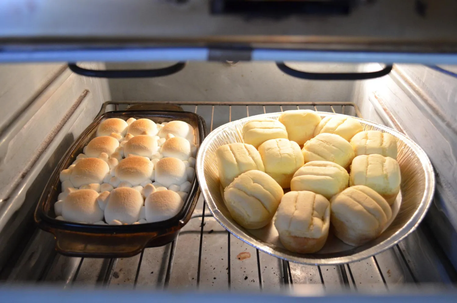 Trik Mengatasi Roti atau Kue yang Mengeras Setelah Beberapa Jam