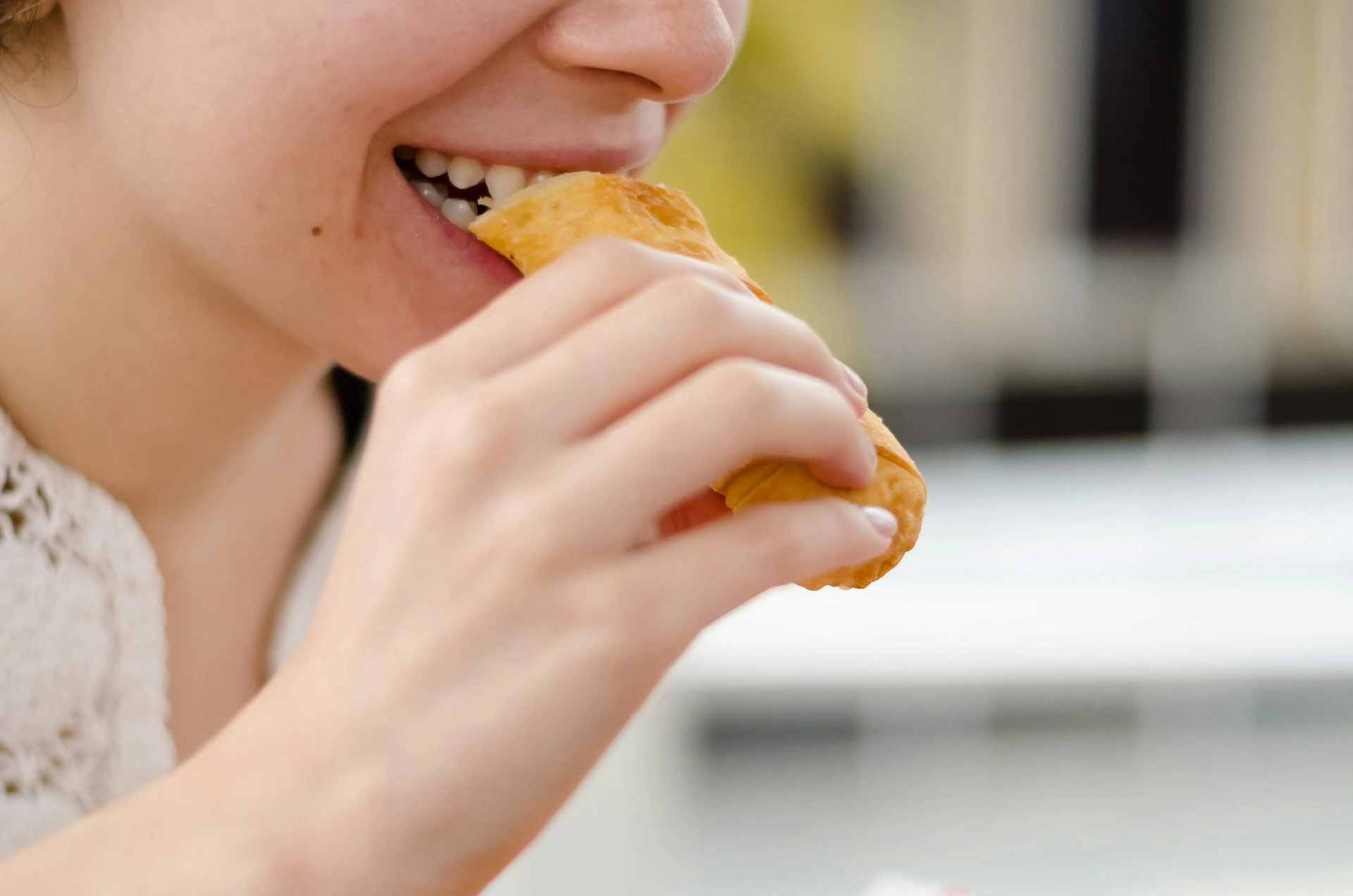 Langkah Mudah Mengatur Pola Makan yang Seimbang di Tengah Kesibukan Sehari-hari