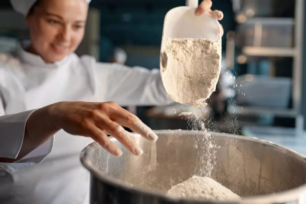 Cara Efektif Menggunakan Tepung Terigu dalam Berbagai Masakan