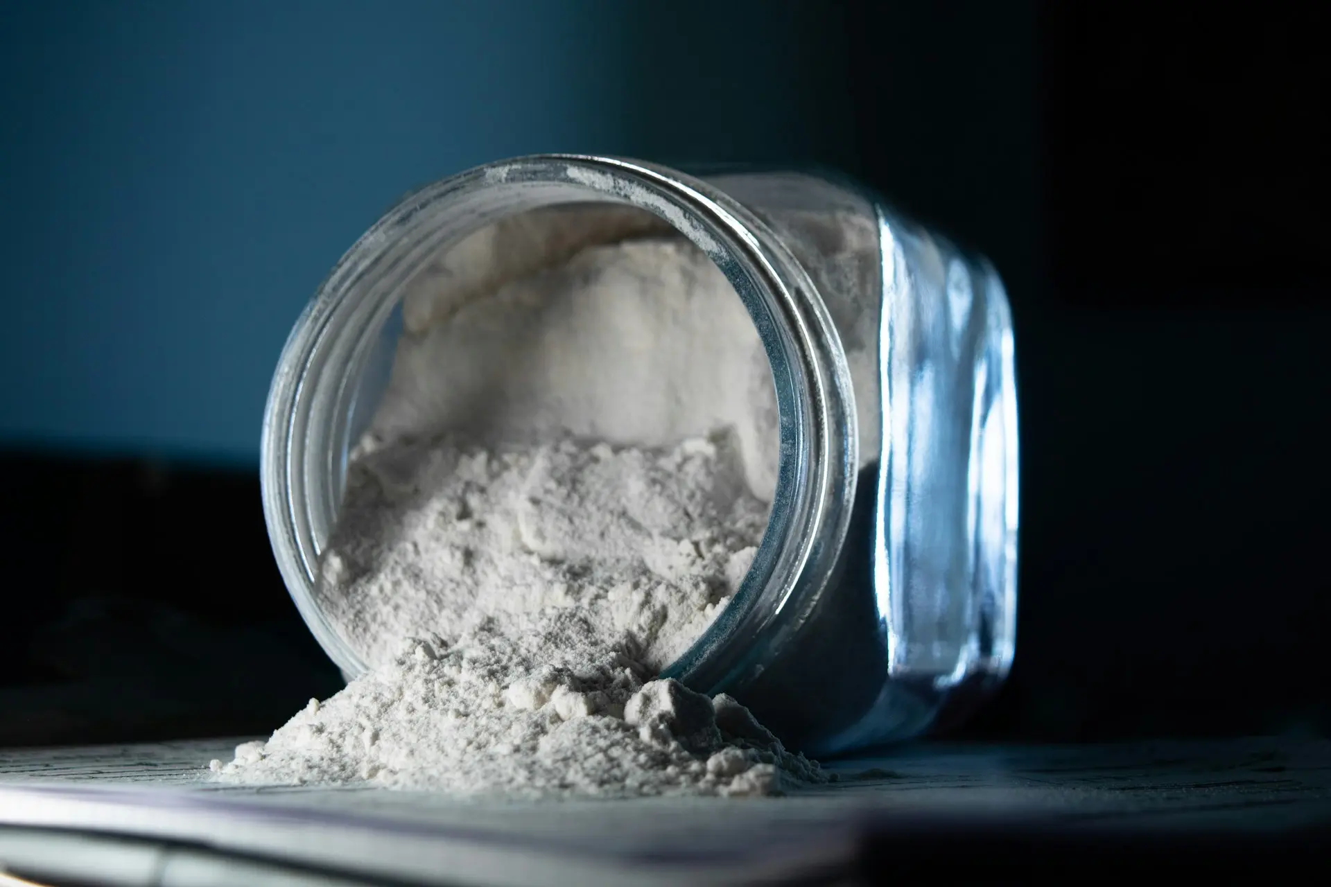 3 Cara Mudah Menyimpan Tepung di Dapur Rumah