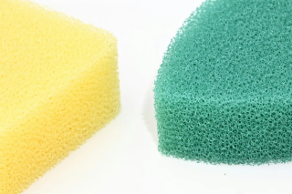 Langkah Mudah Menjaga Kebersihan Spons dan Lap Dapur agar Bebas Bakteri