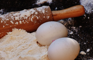 Tepung Terigu Premium untuk Hasil Kue Terbaik
